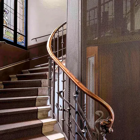 Mercure Centre Brotteaux 4*