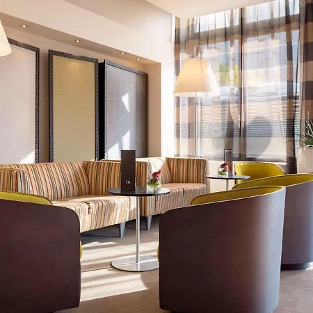 Mercure Centre Brotteaux Hotel 4*