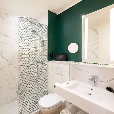 Hotel Mercure Centre Brotteaux 4*